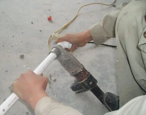 连云漏水维修电话